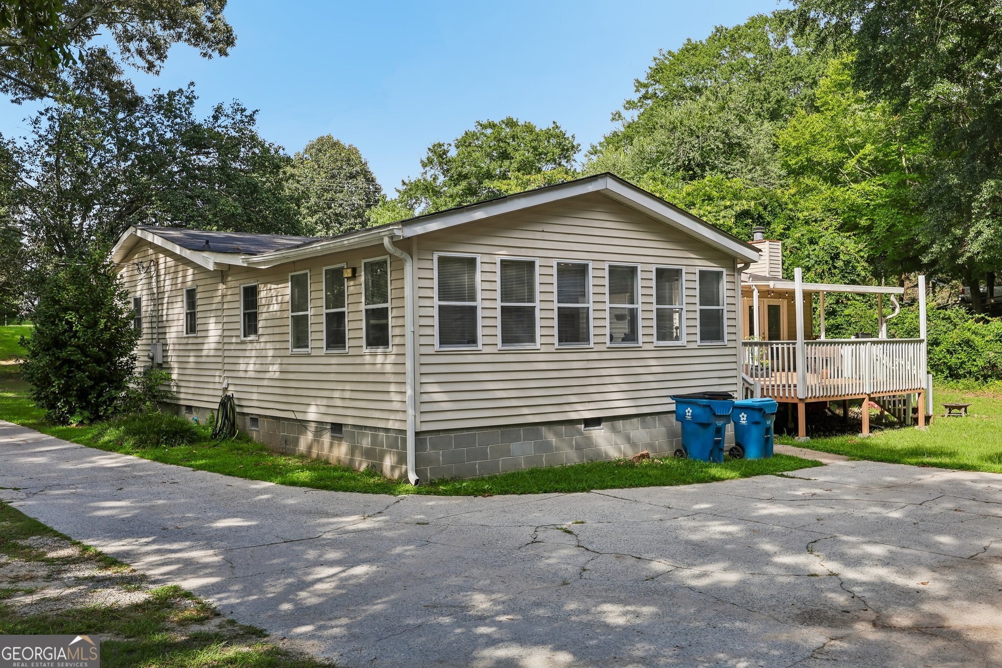 1615 New Hope Road