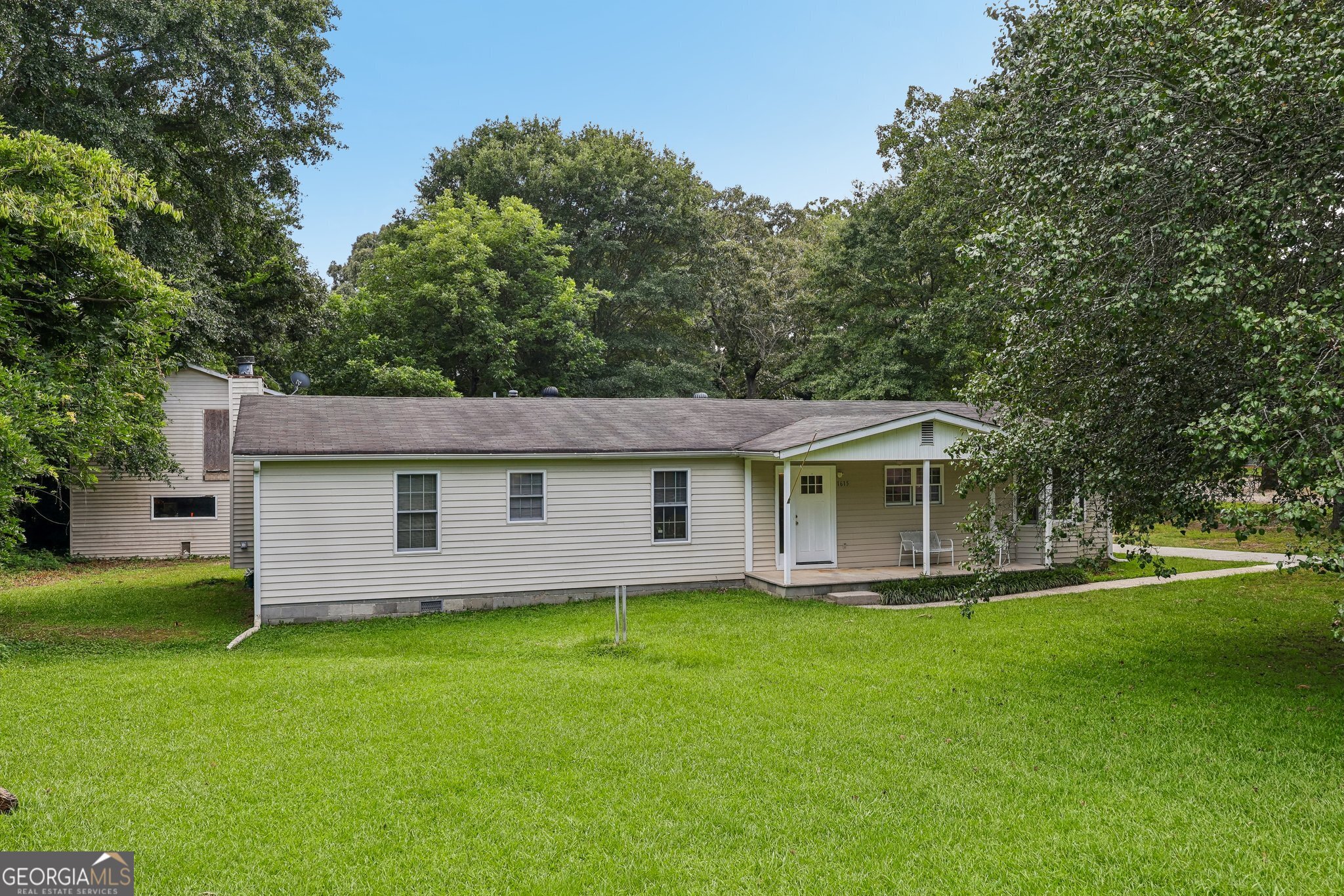 1615 New Hope Road