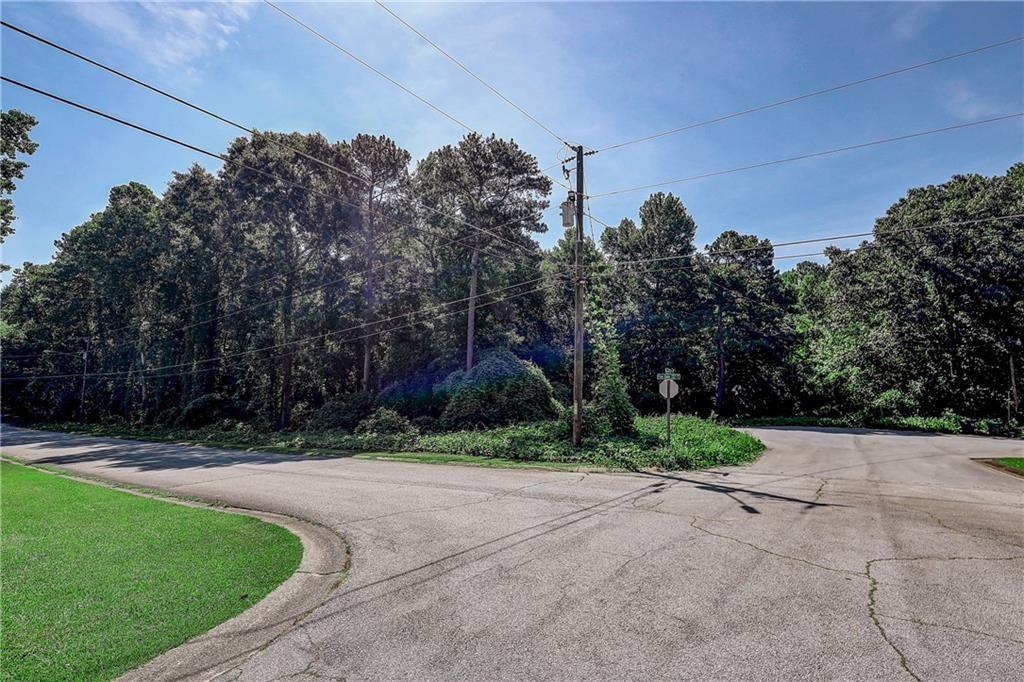 1201 Barkwood Court
