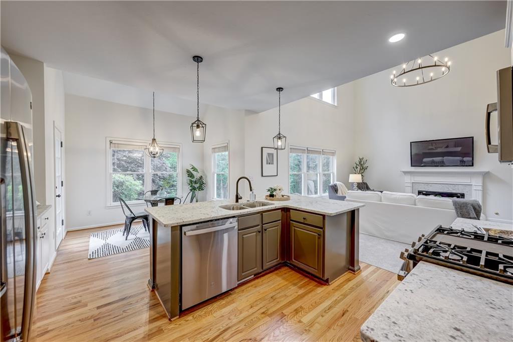 3958 Windgrove Crossing