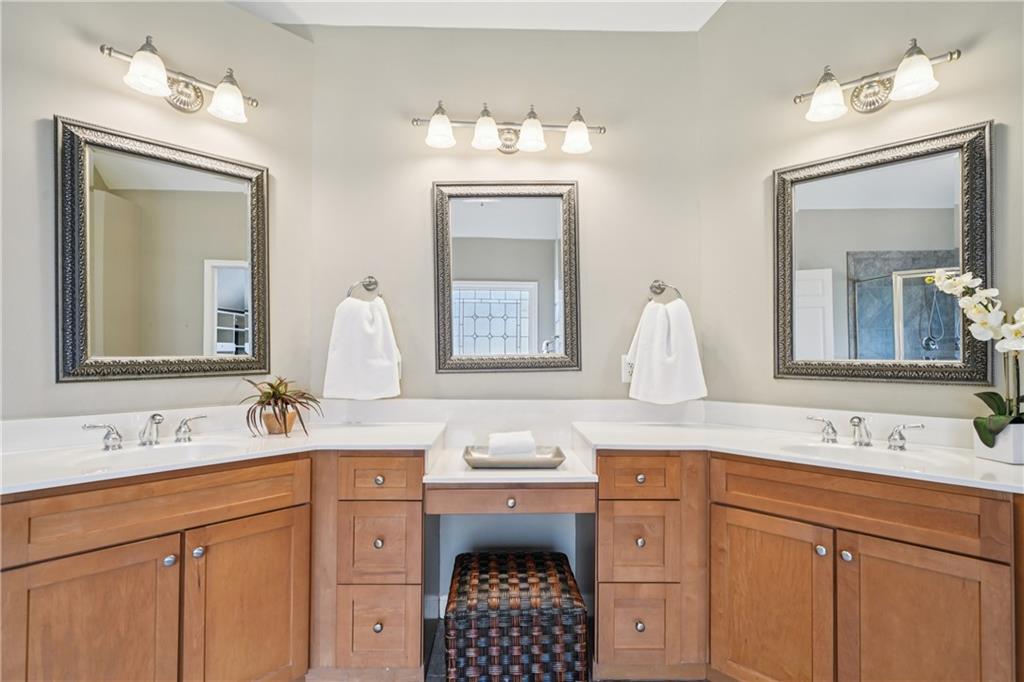 3502 Valley Haven Court
