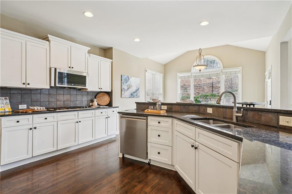 3502 Valley Haven Court