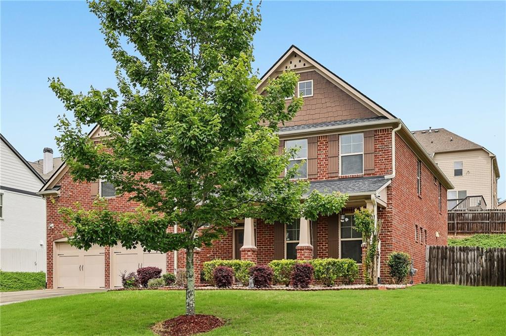 1685 Gallant Fox Lane
