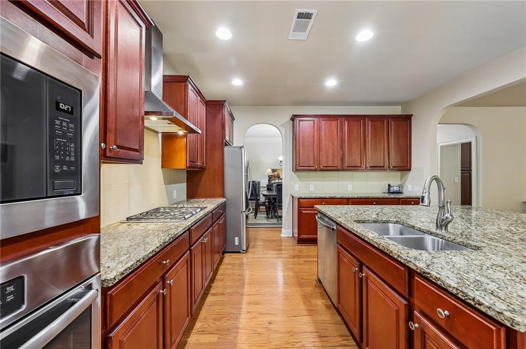 1685 Gallant Fox Lane