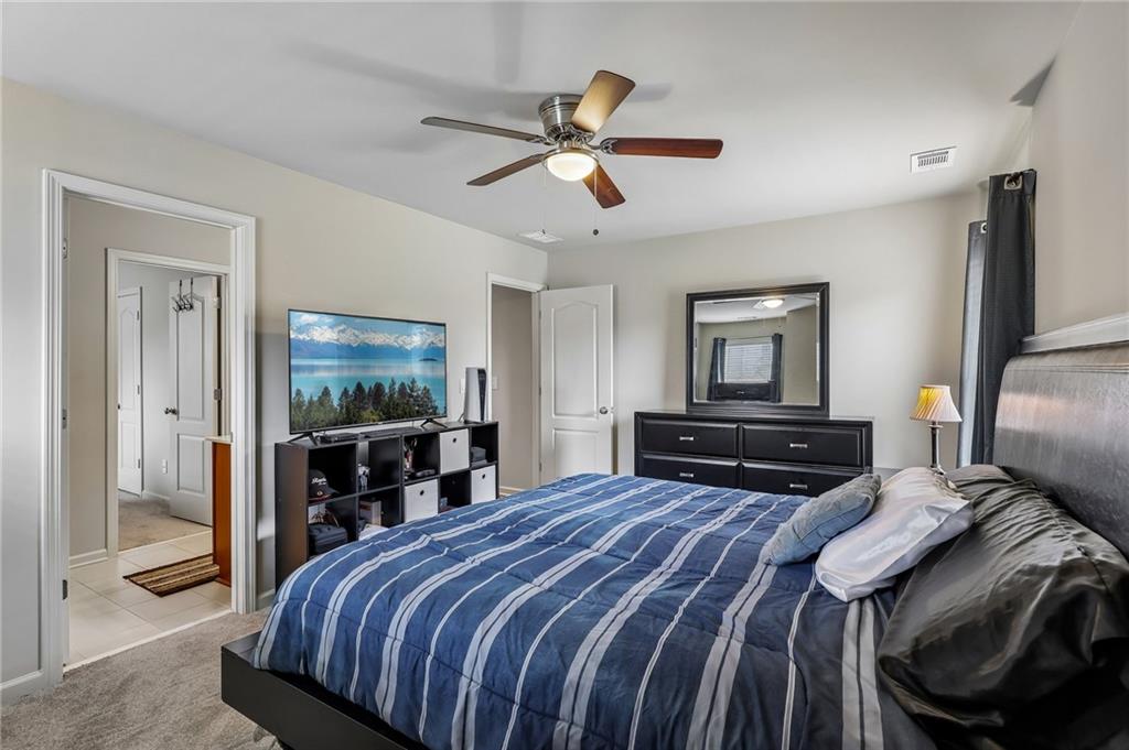 1685 Gallant Fox Lane