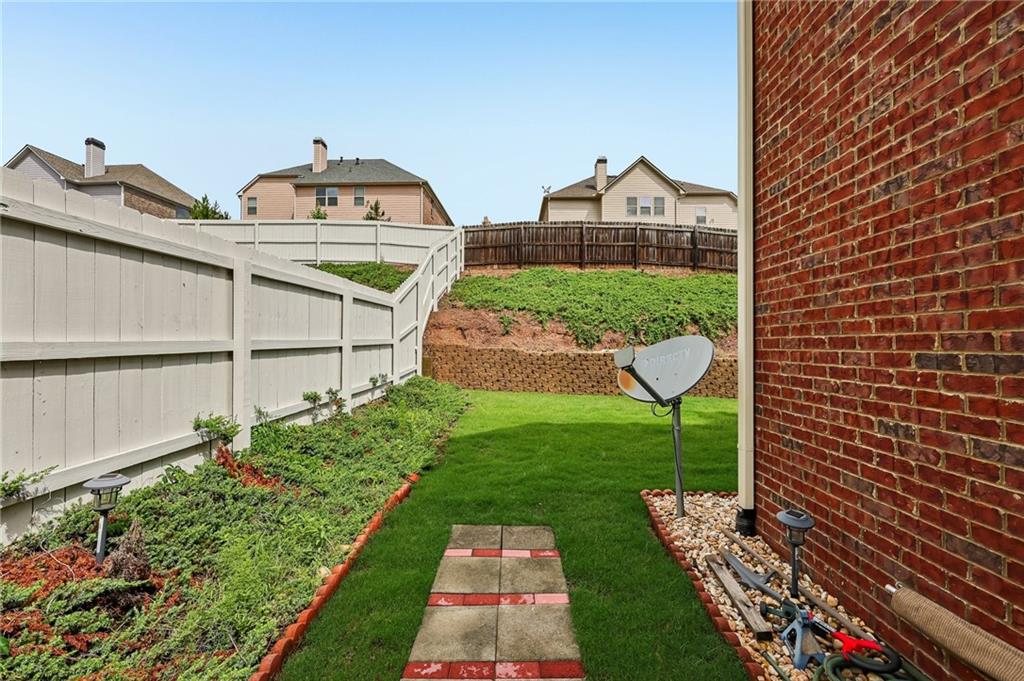 1685 Gallant Fox Lane