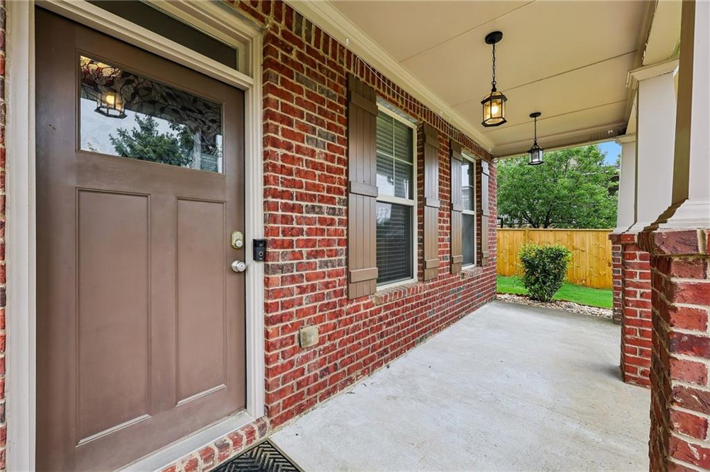 1685 Gallant Fox Lane