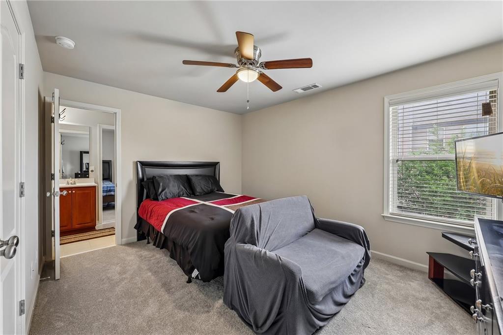 1685 Gallant Fox Lane