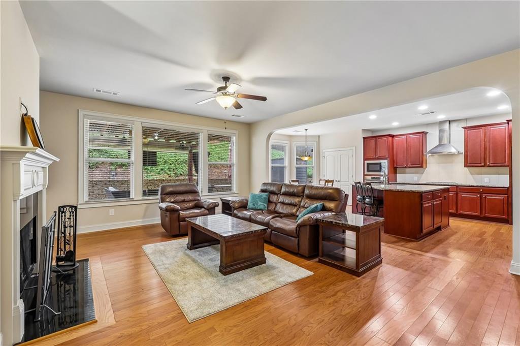 1685 Gallant Fox Lane