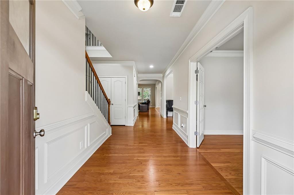 1685 Gallant Fox Lane