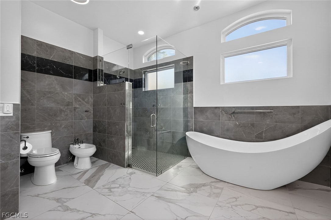 15960 Old Wedgewood CT