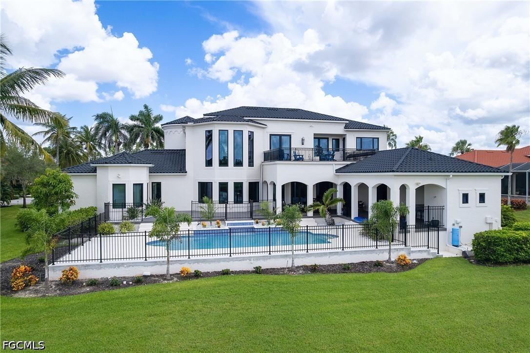 6921 Lake Devonwood DR