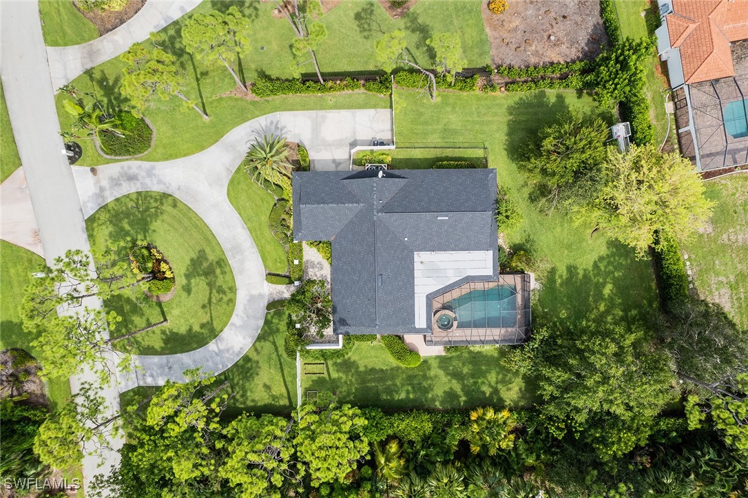 13863 Pine Villa LN