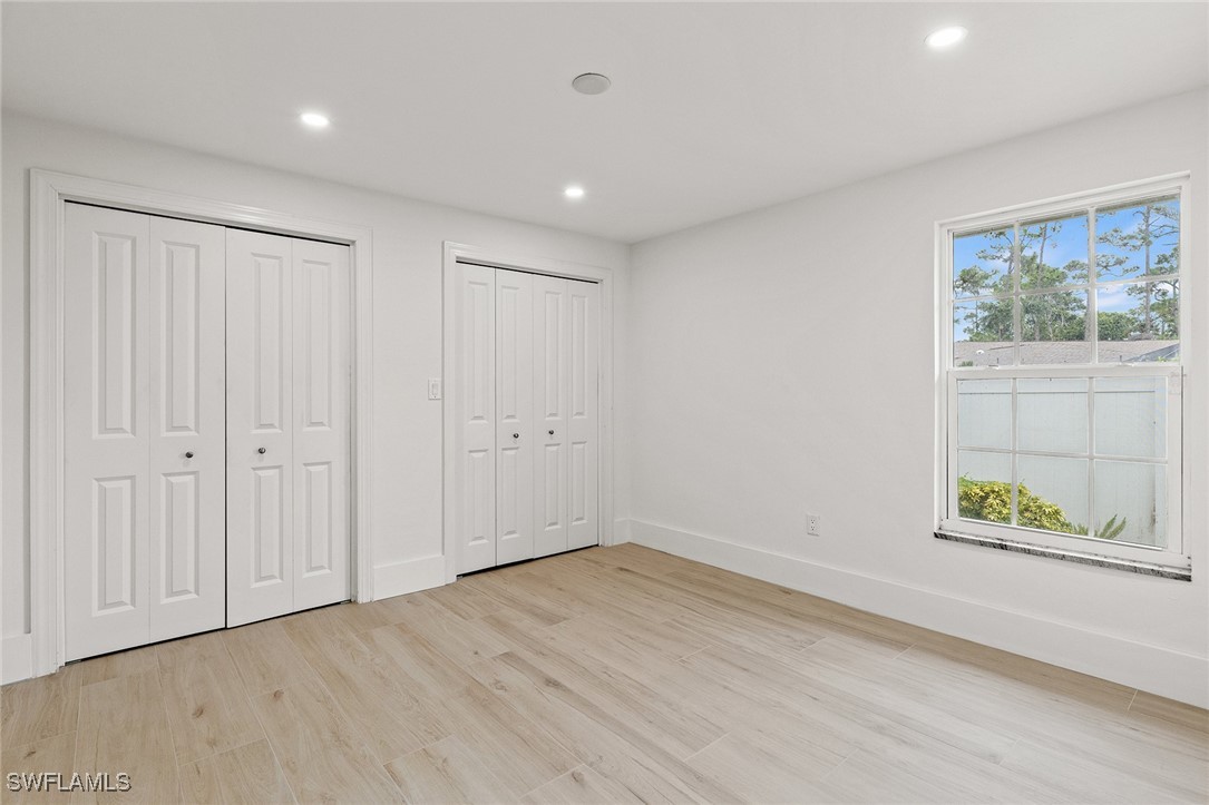 13863 Pine Villa LN