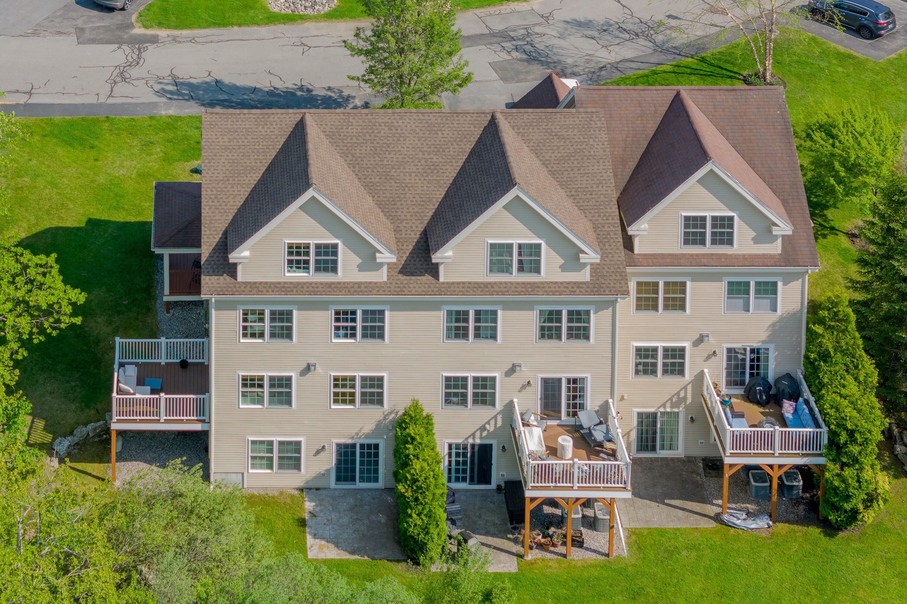 146 Ridge Road, 44