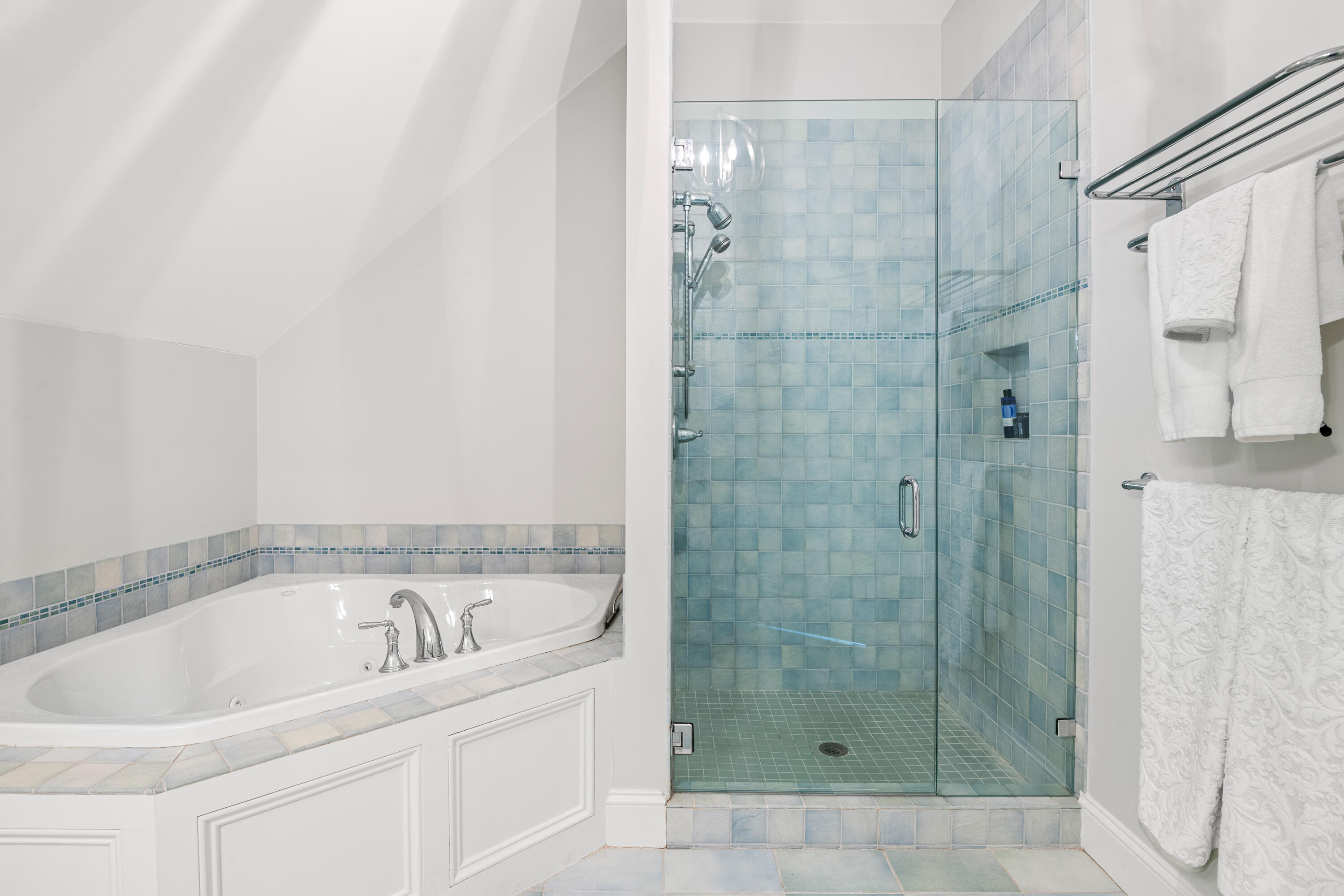 146 Ridge Road, 44