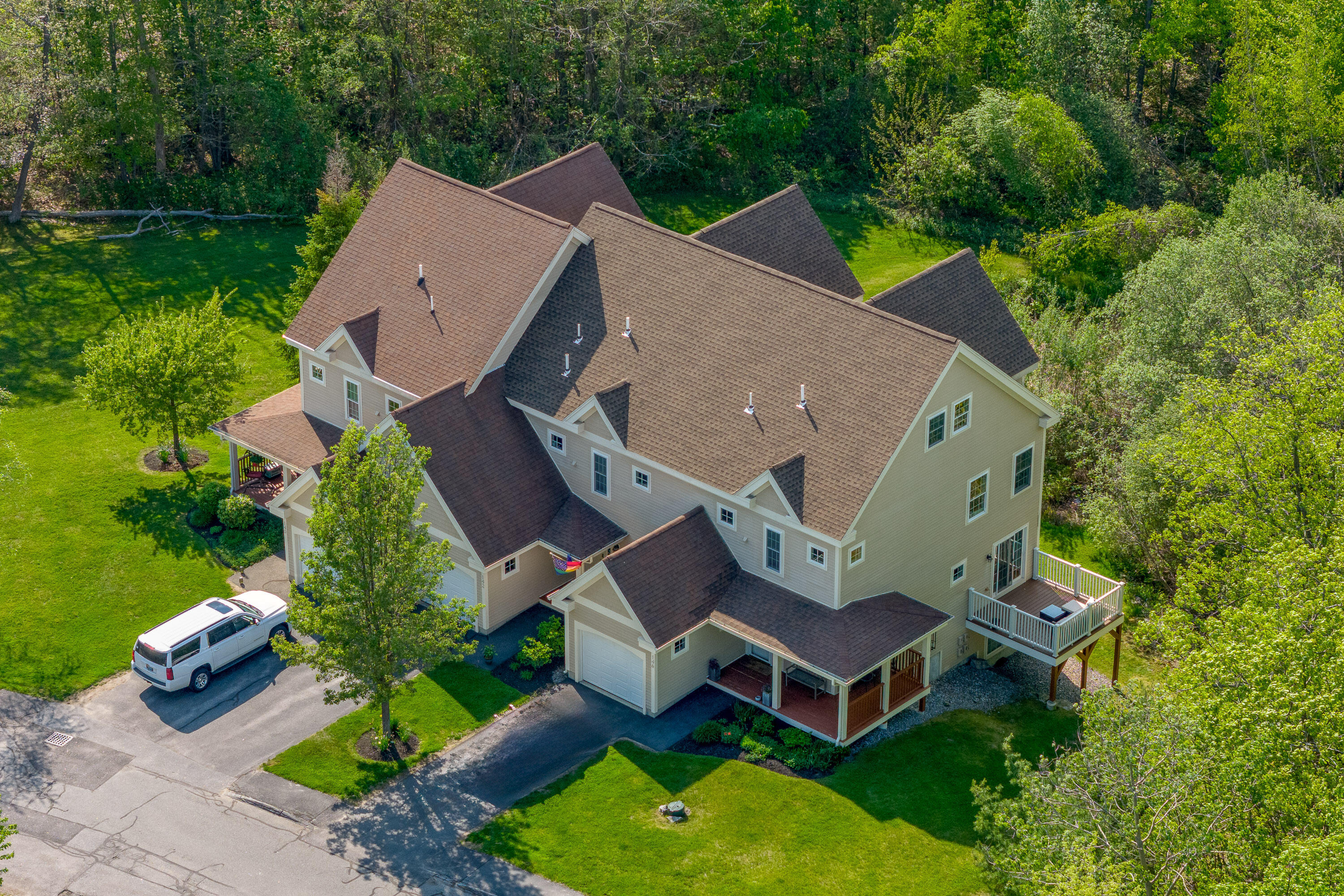 146 Ridge Road, 44