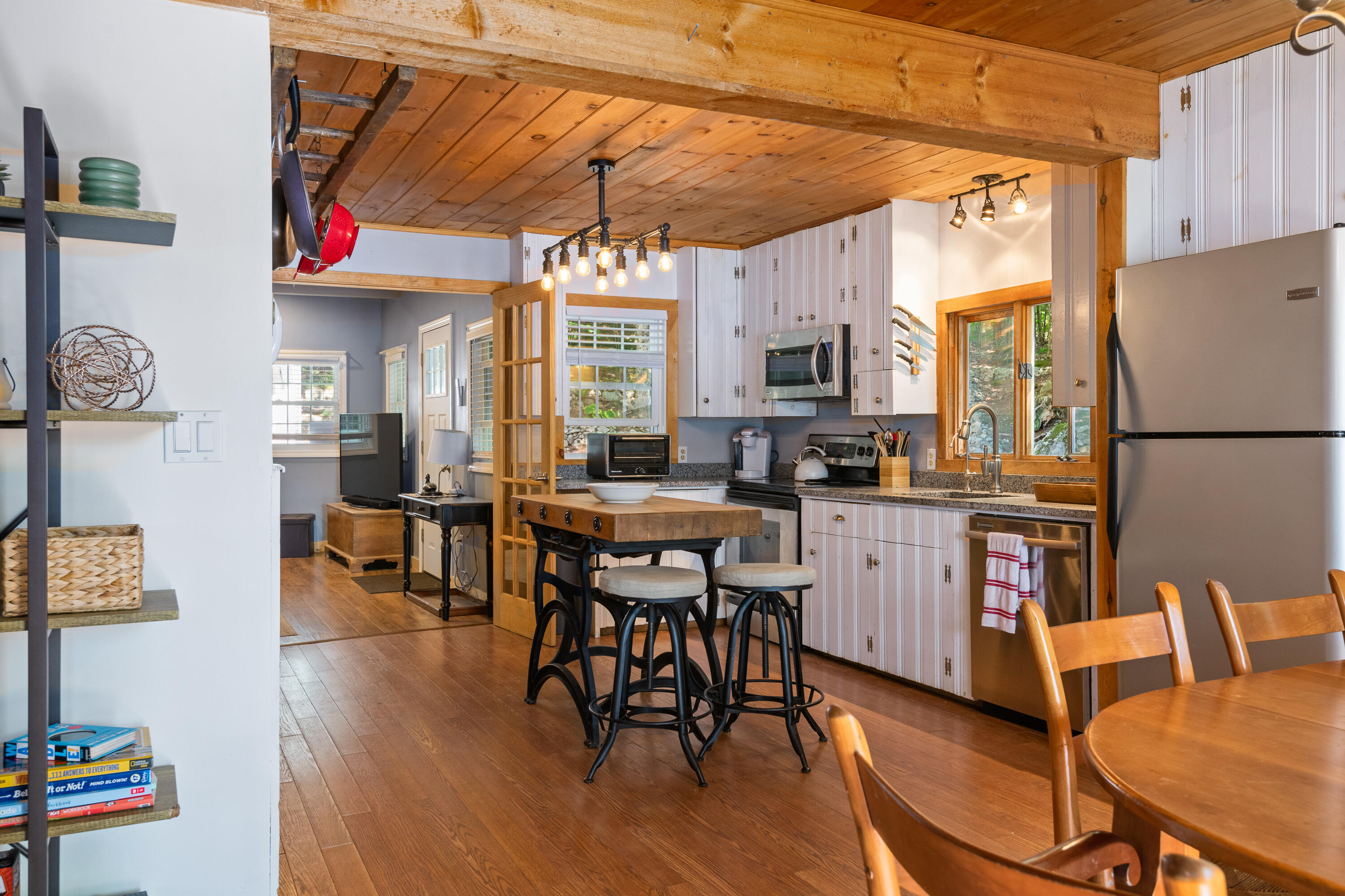 119 Beach Road