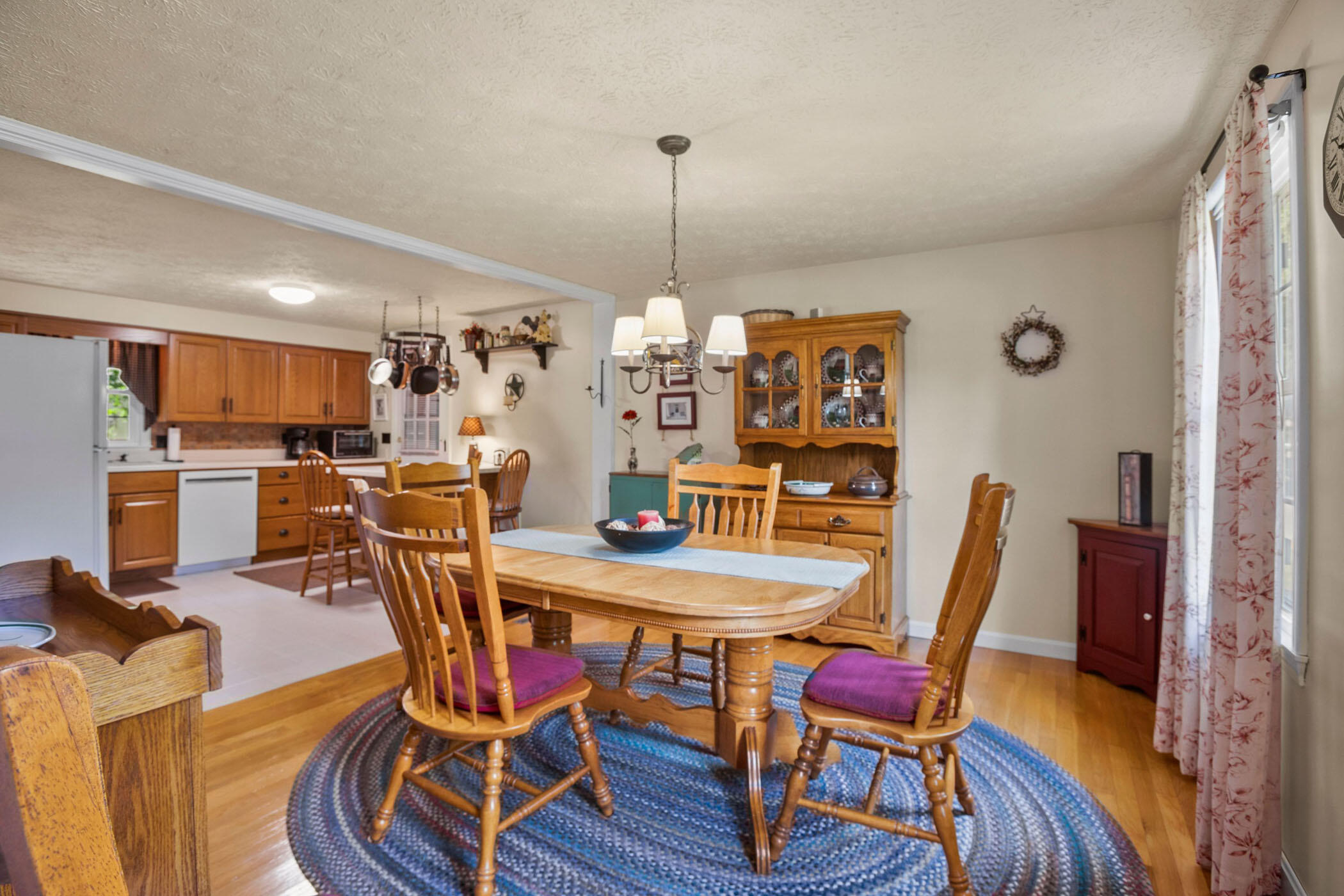 3 Kimball Lane