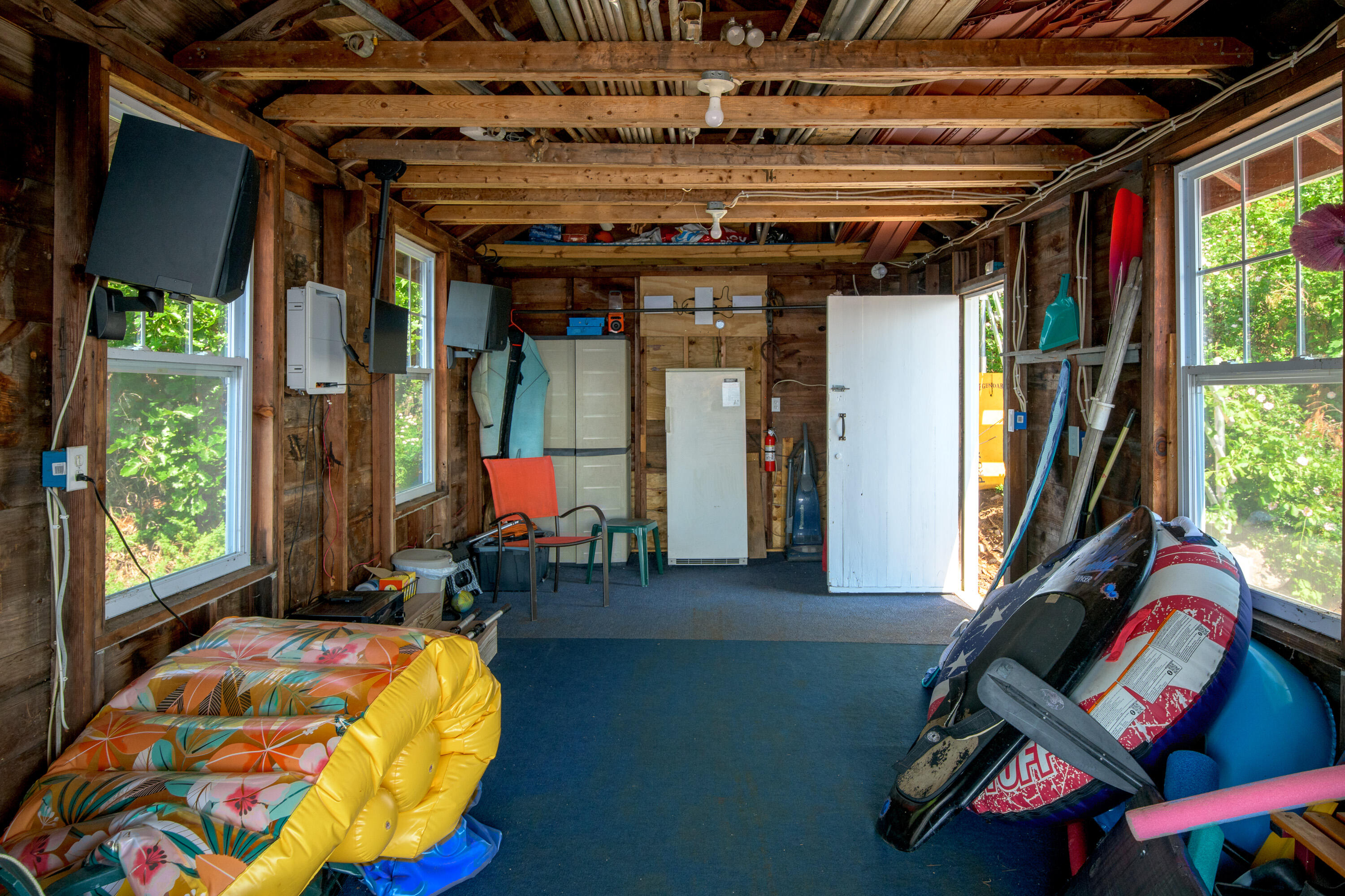 2 Lake Avenue