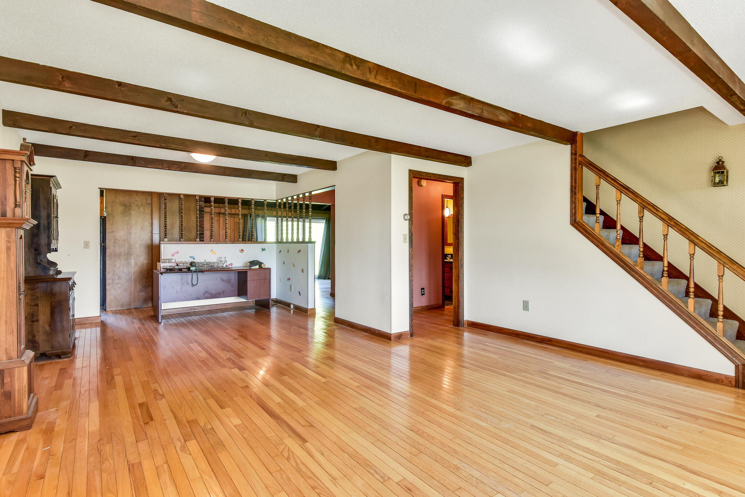 125 West Hill Road