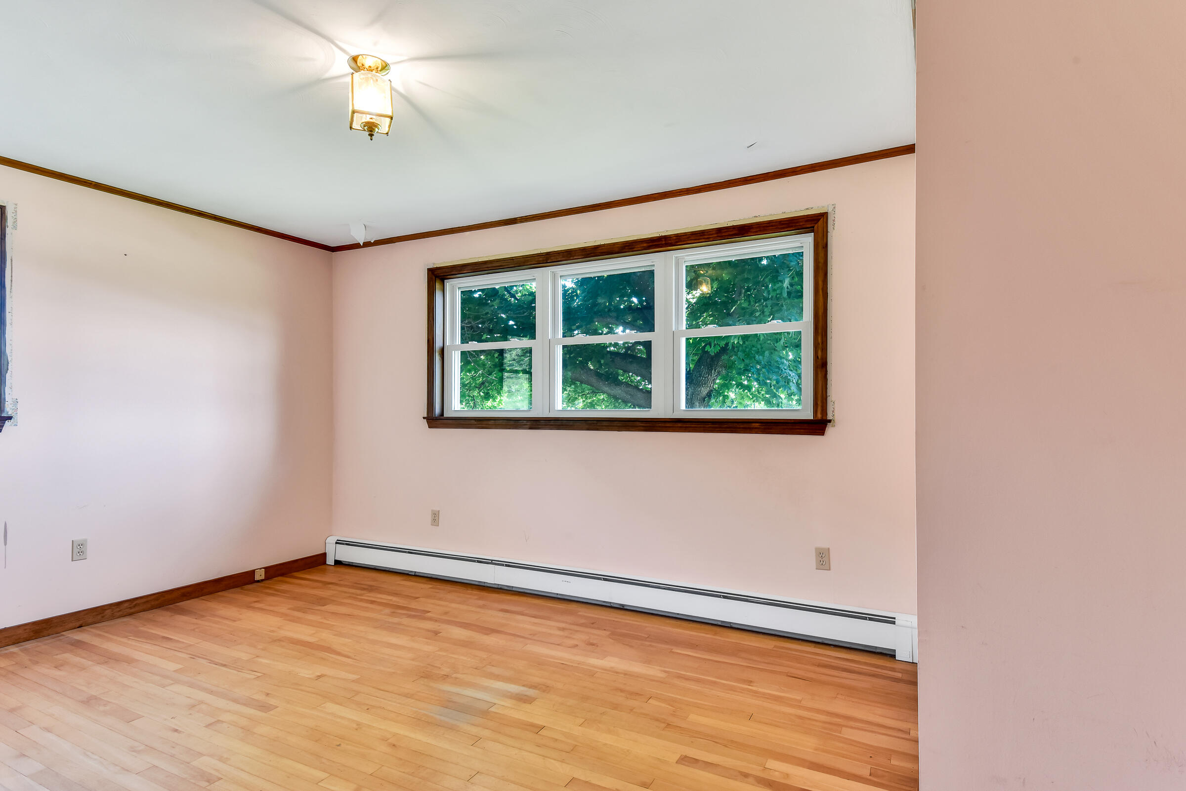 125 West Hill Road