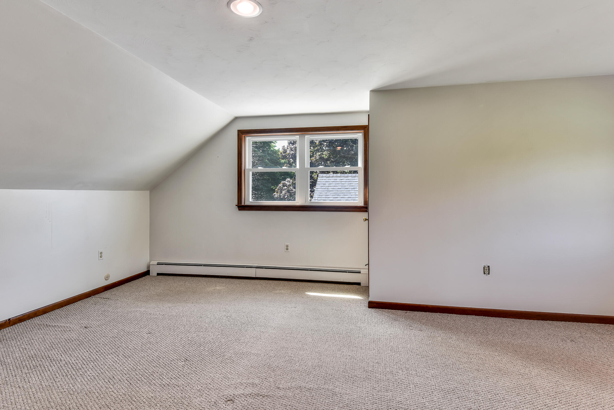 125 West Hill Road