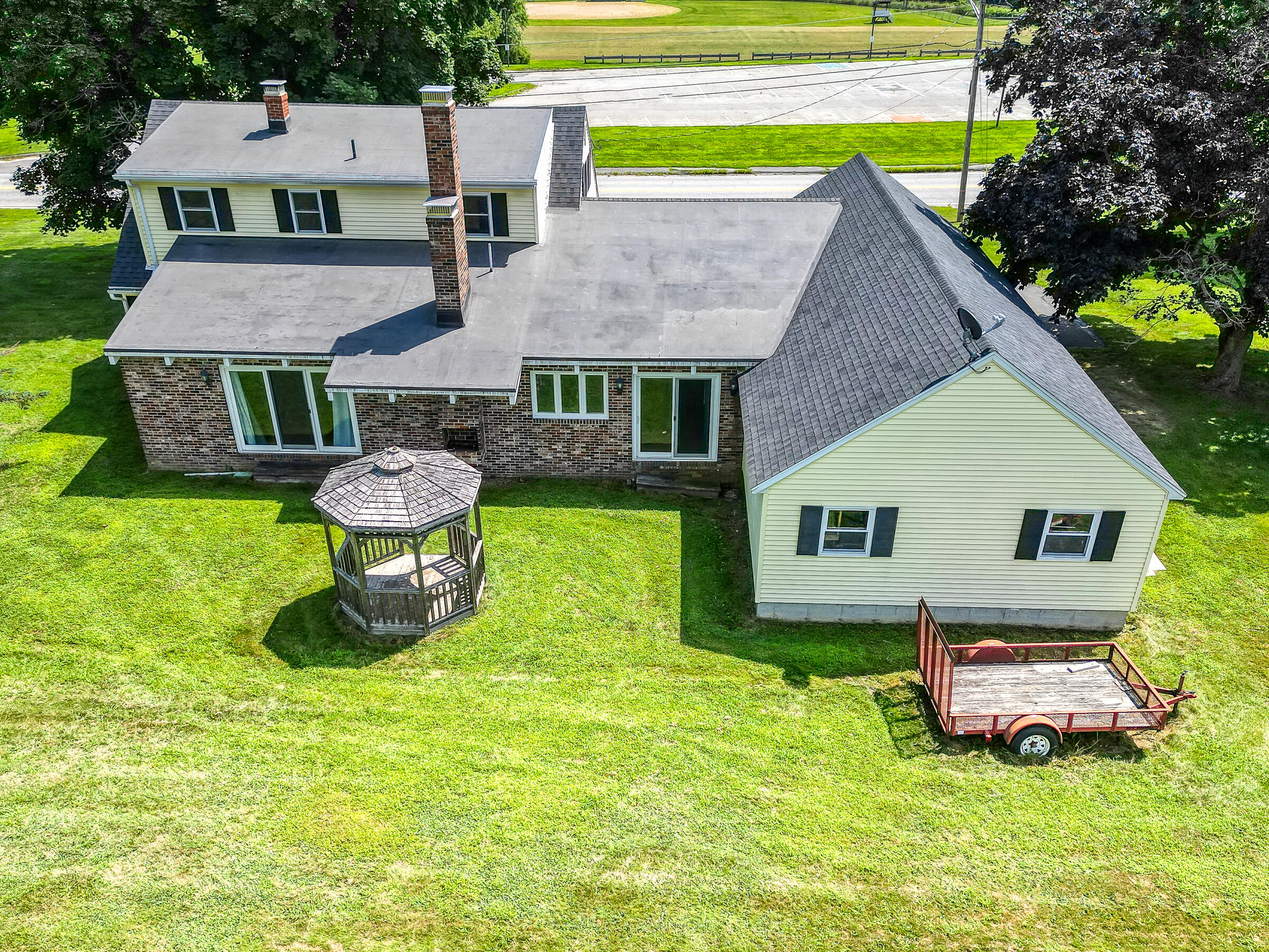 125 West Hill Road