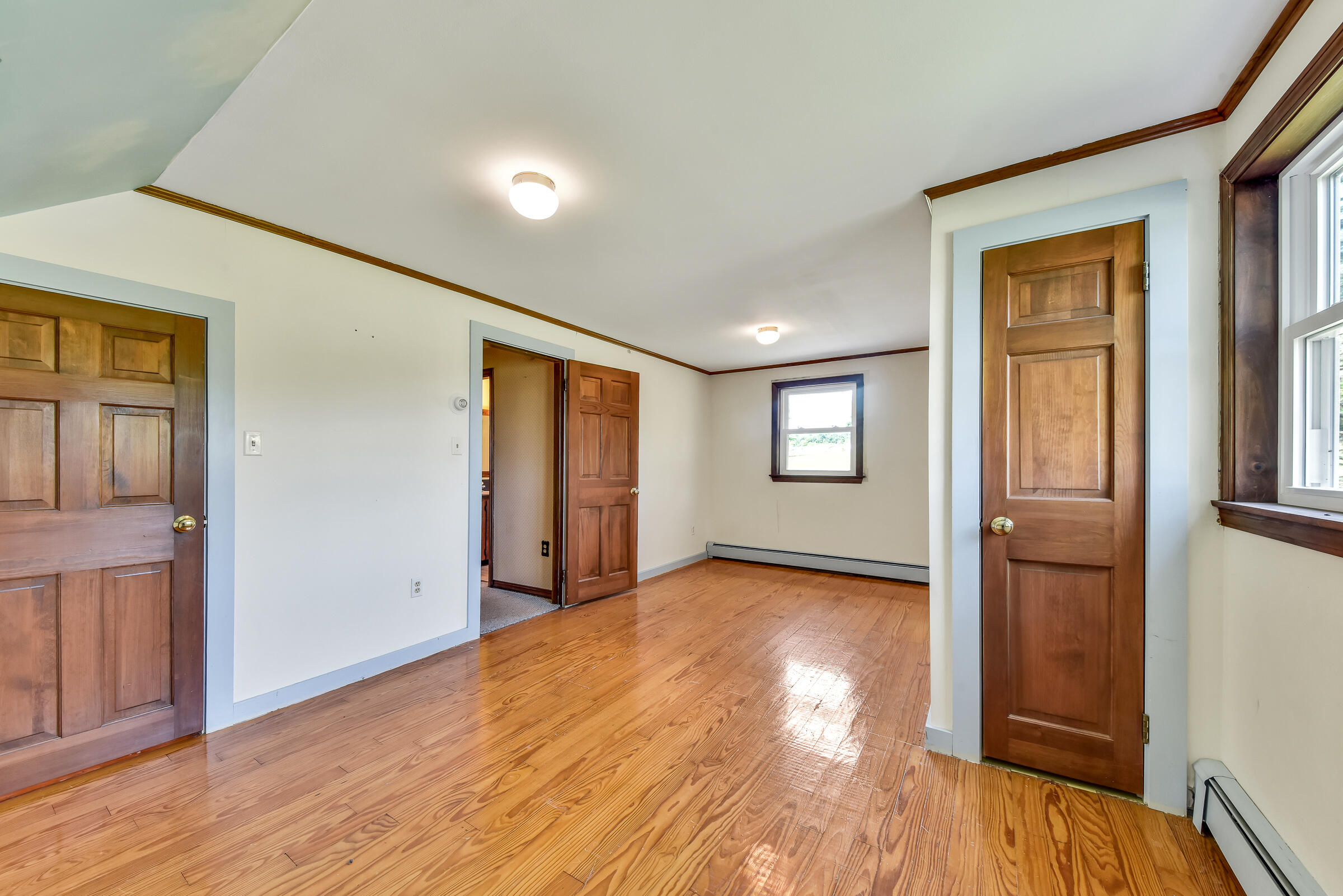 125 West Hill Road