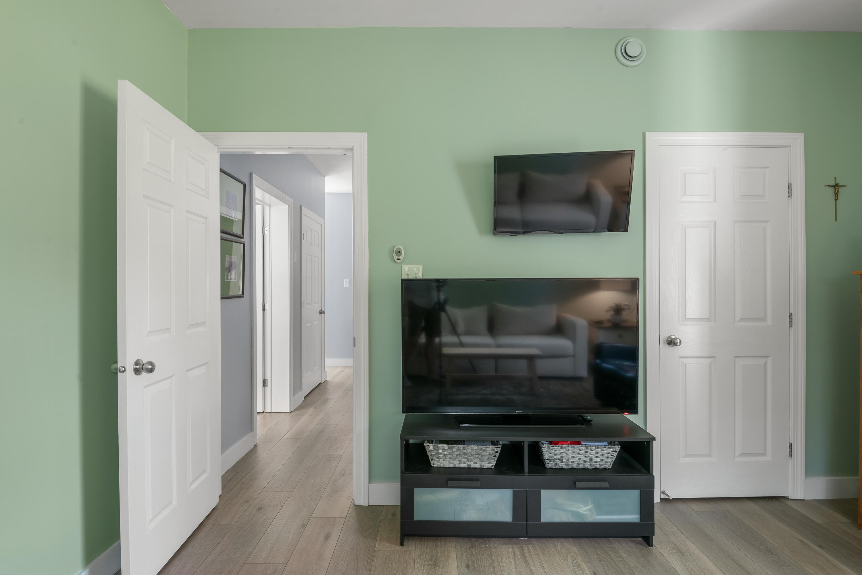 10 Serenity Drive