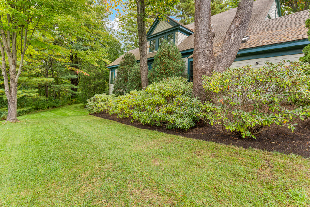 85 River's Edge Drive