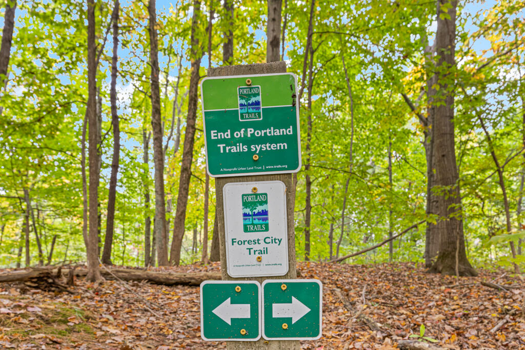 85 River's Edge Drive