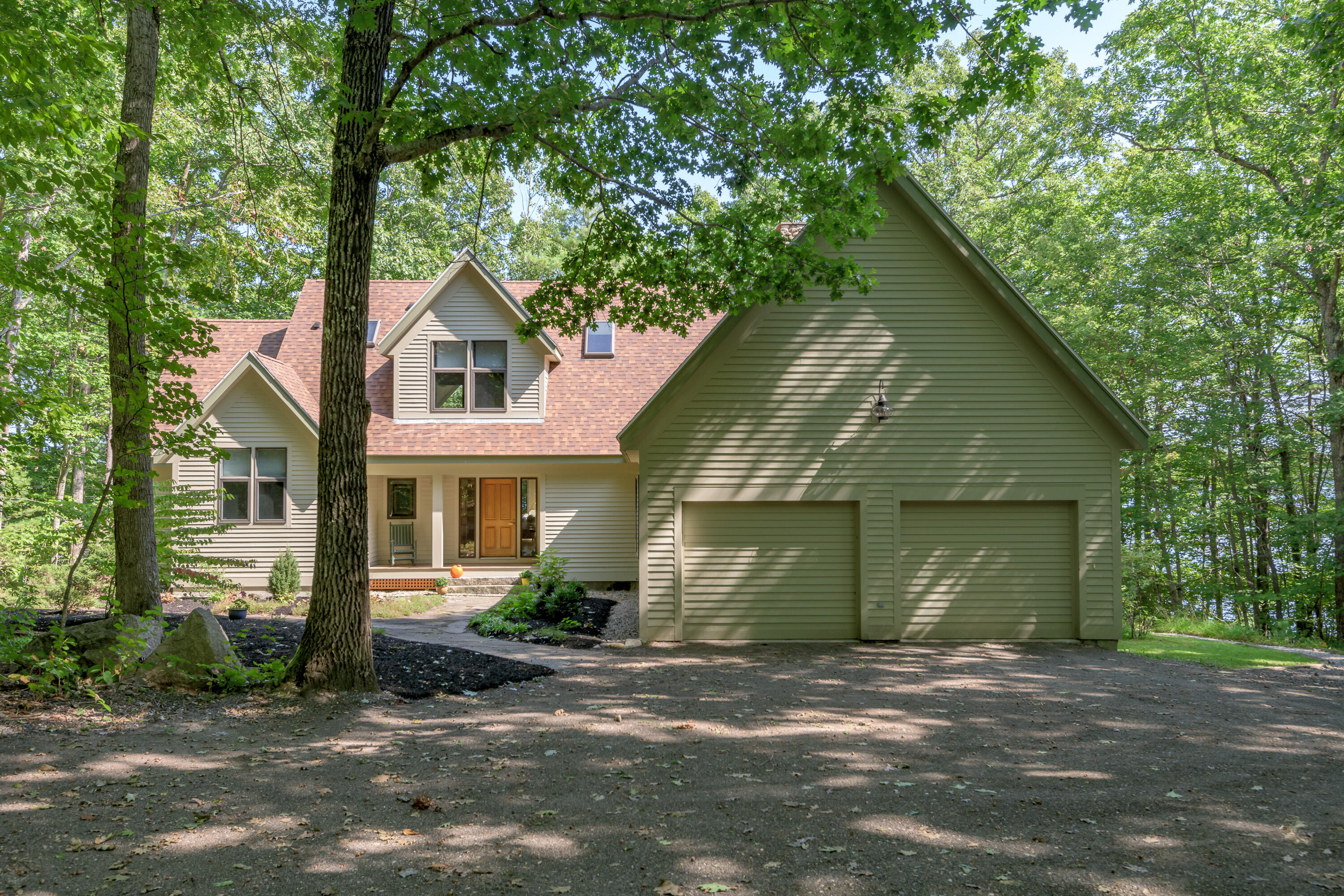 225 Meadow Road