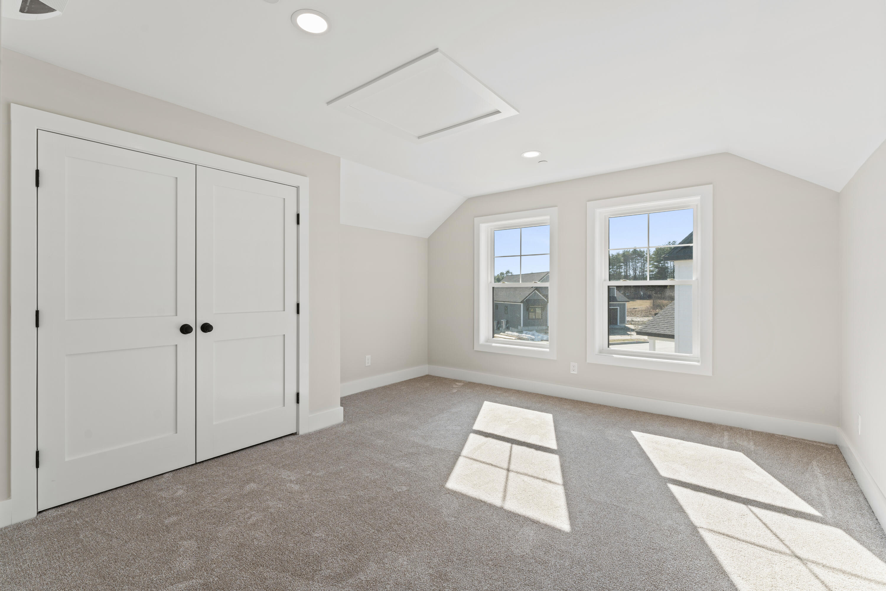 75 Owl's Nest Road