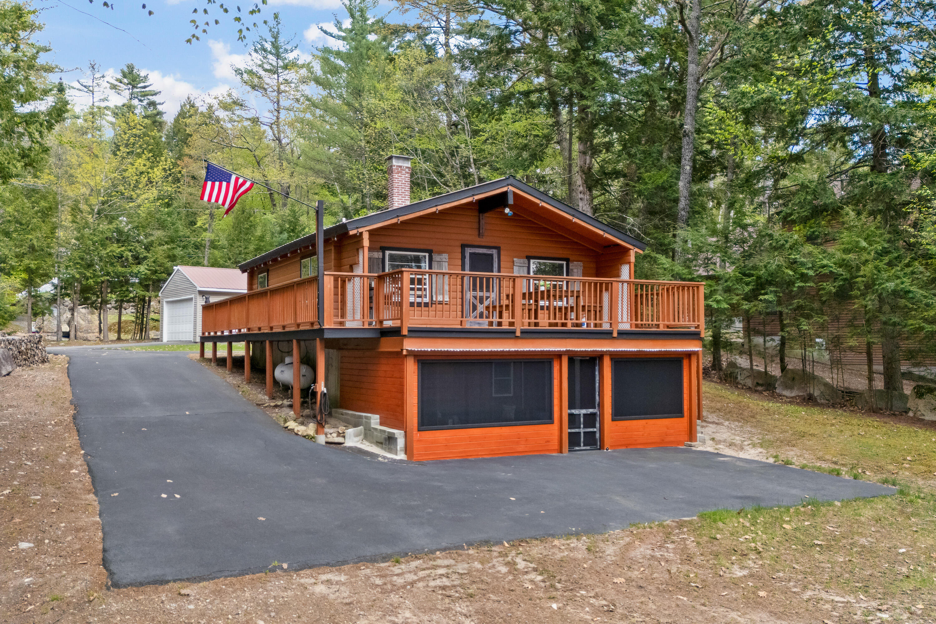 77 Beach Road