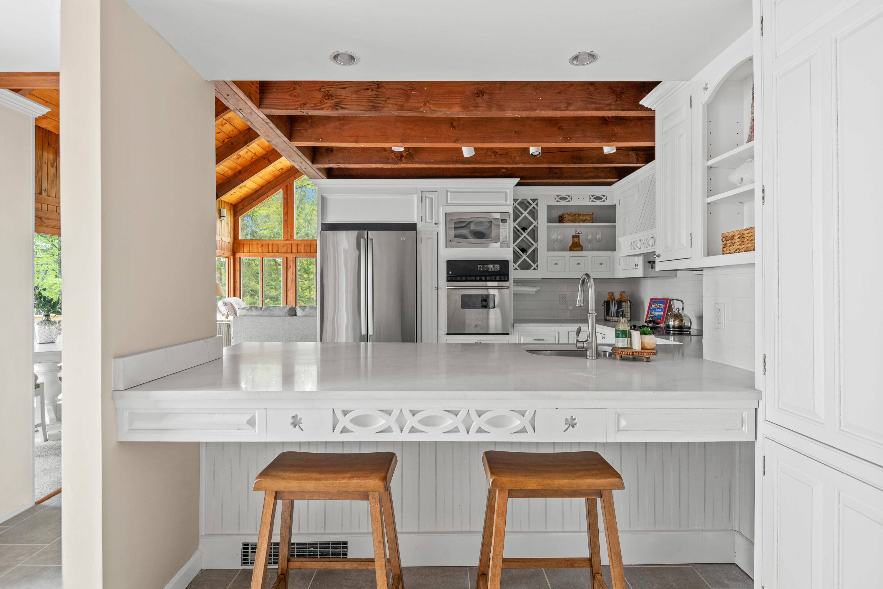 326 Mountain Road