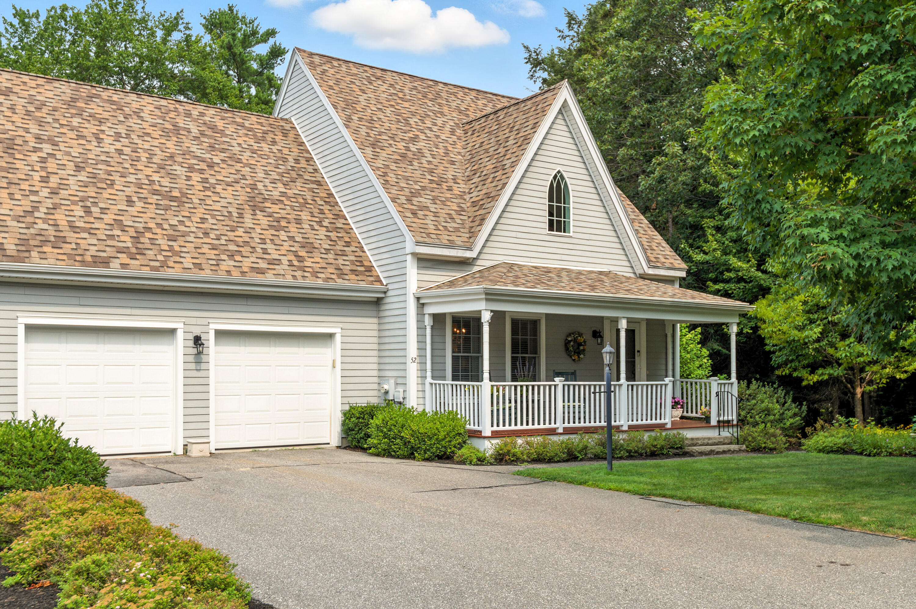 52 Gables Drive, 52