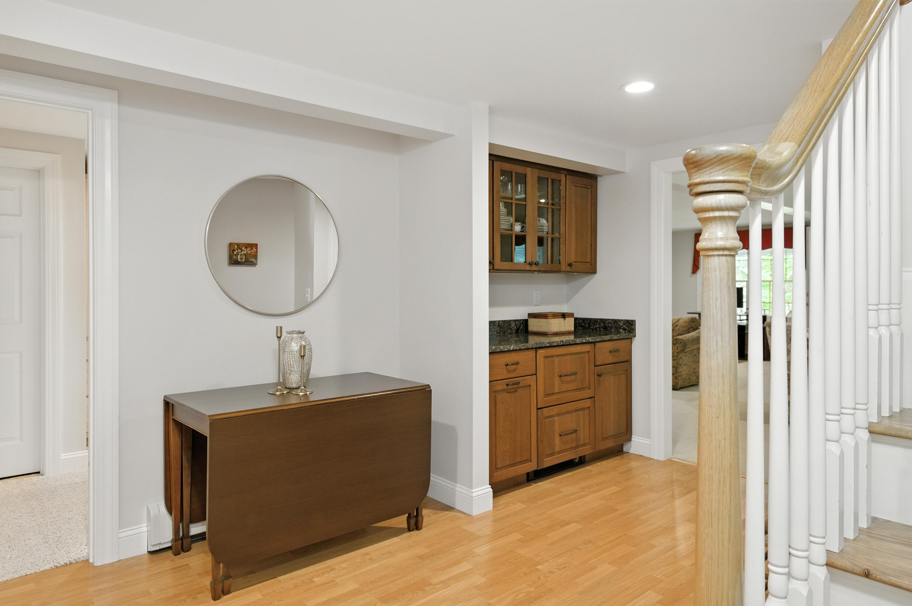 52 Gables Drive, 52