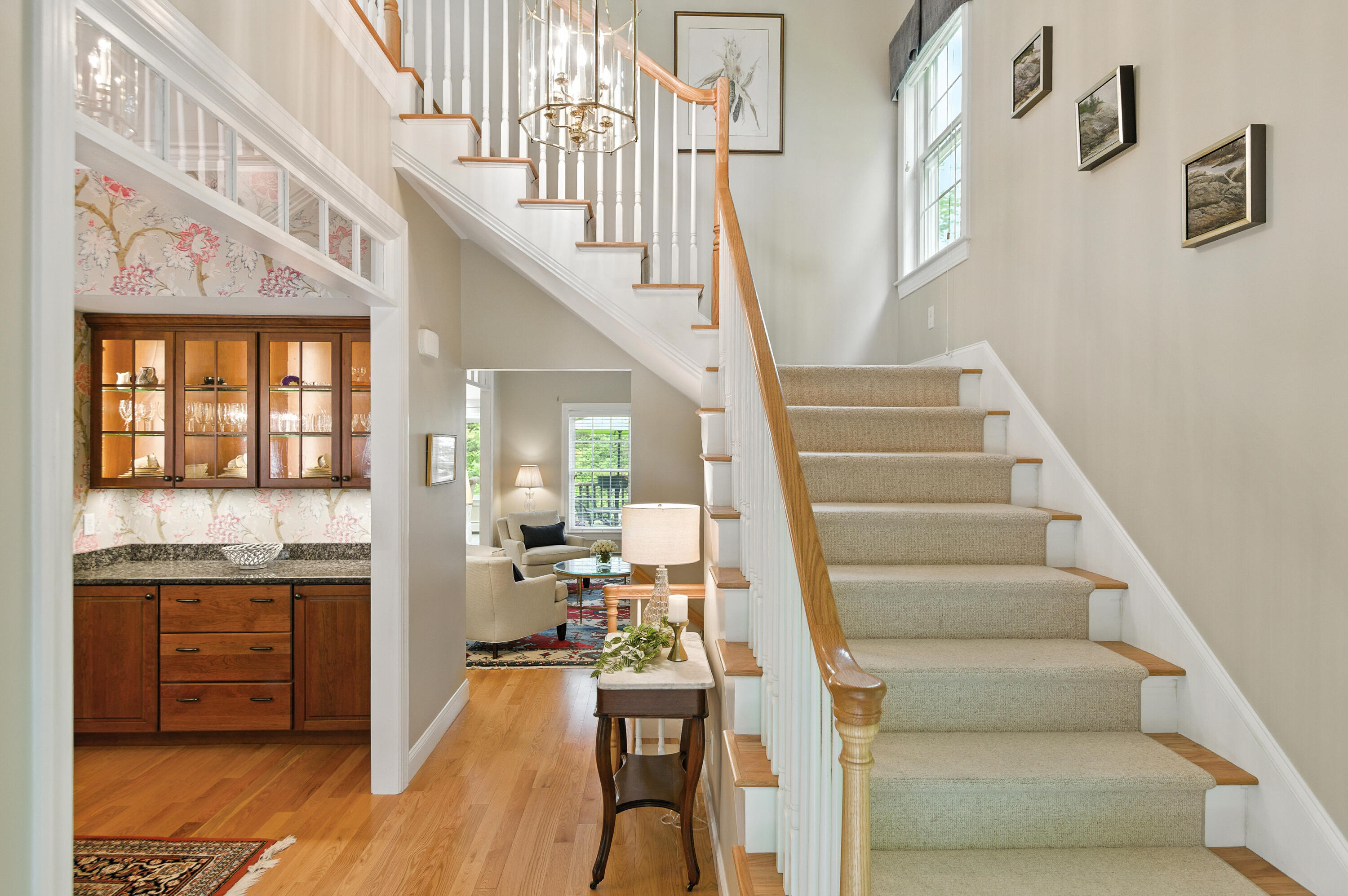 52 Gables Drive, 52