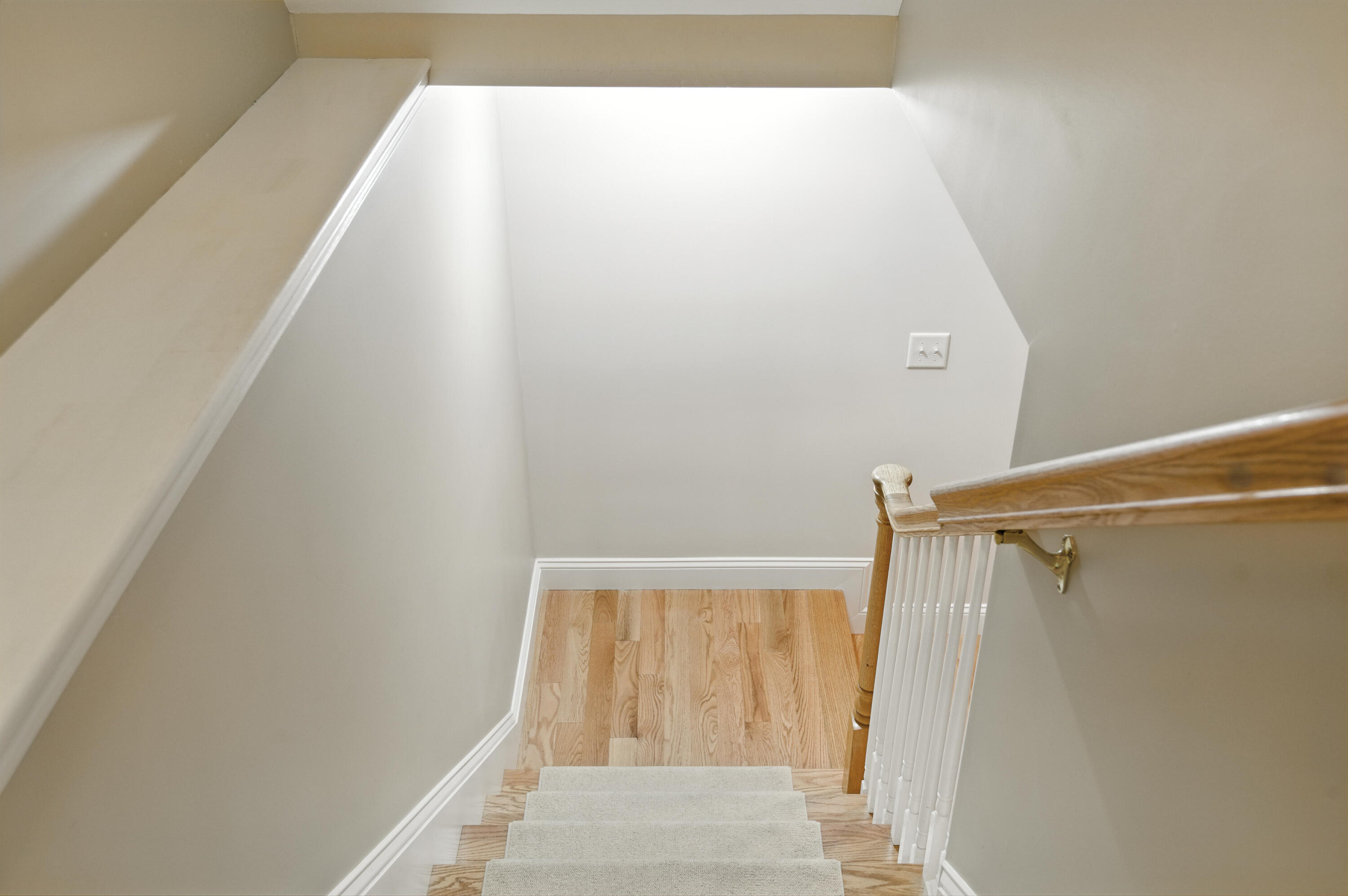 52 Gables Drive, 52