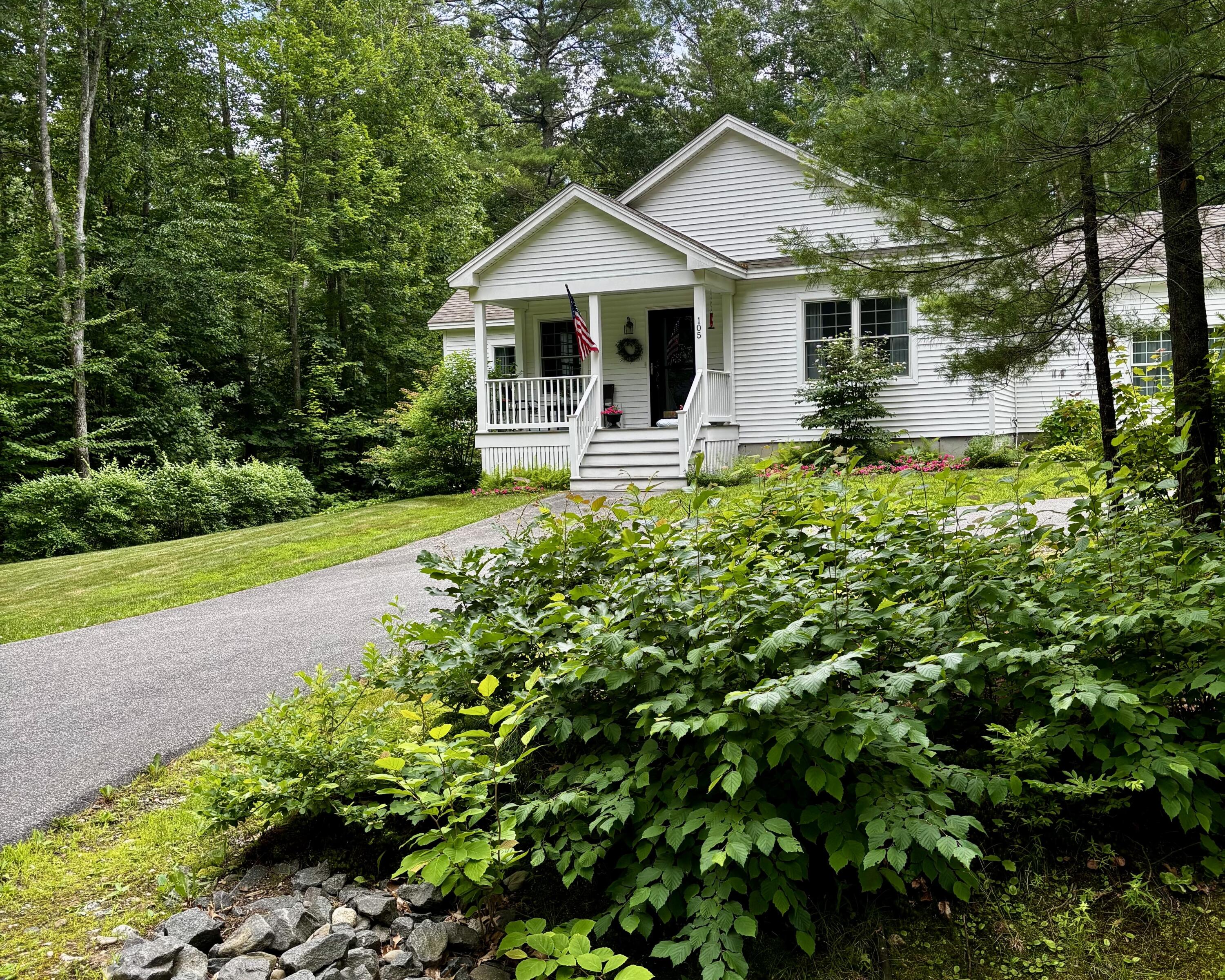 105 Kimberly Circle