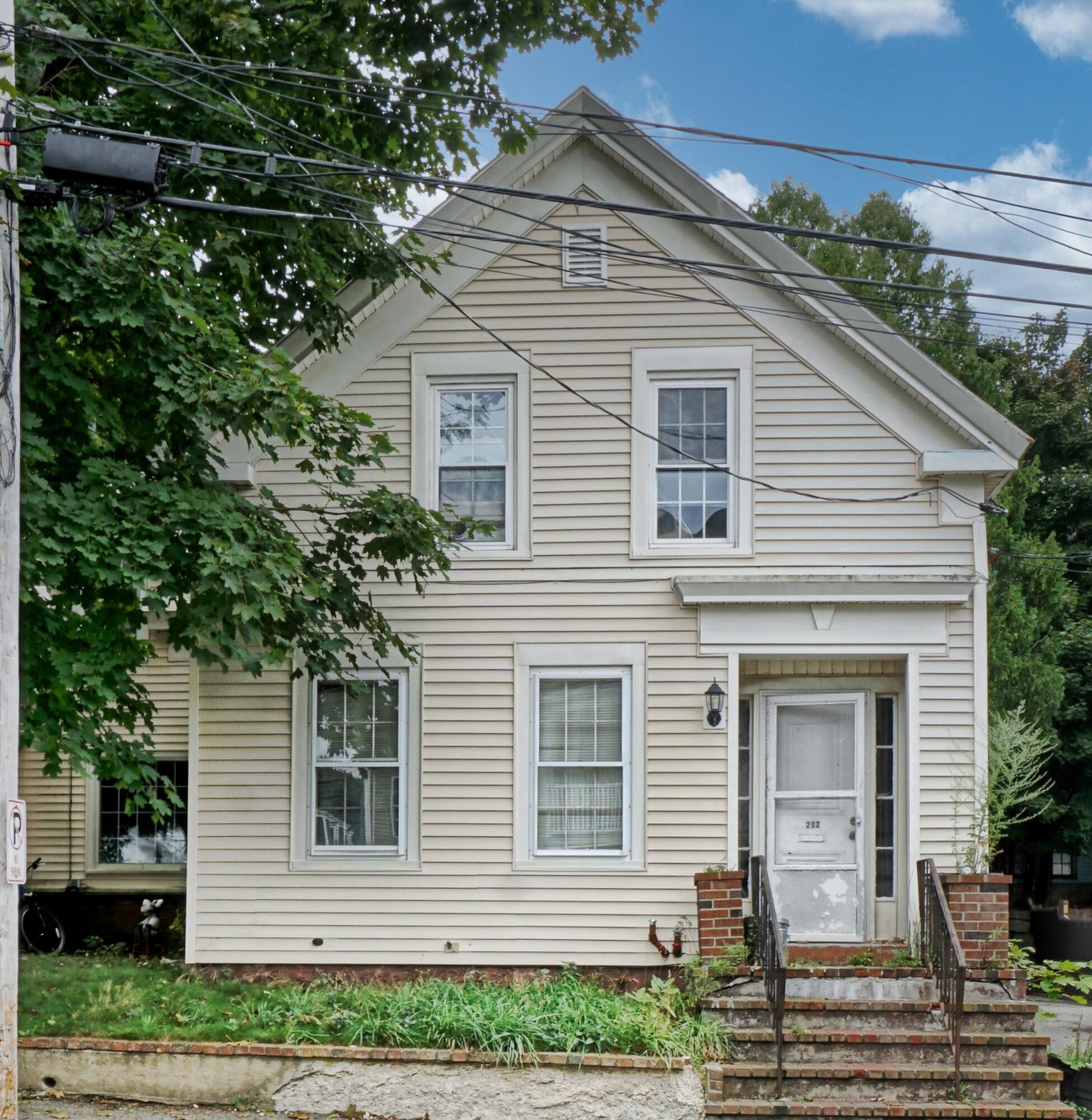 12 Kossuth Street
