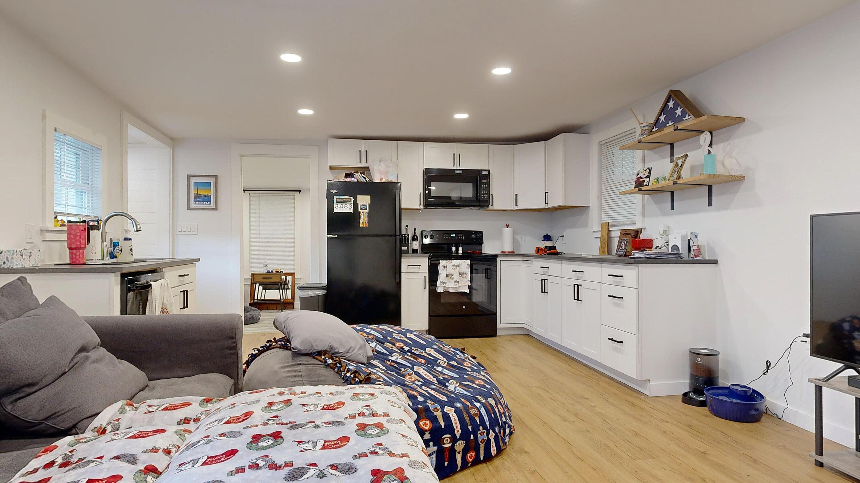 12 Kossuth Street