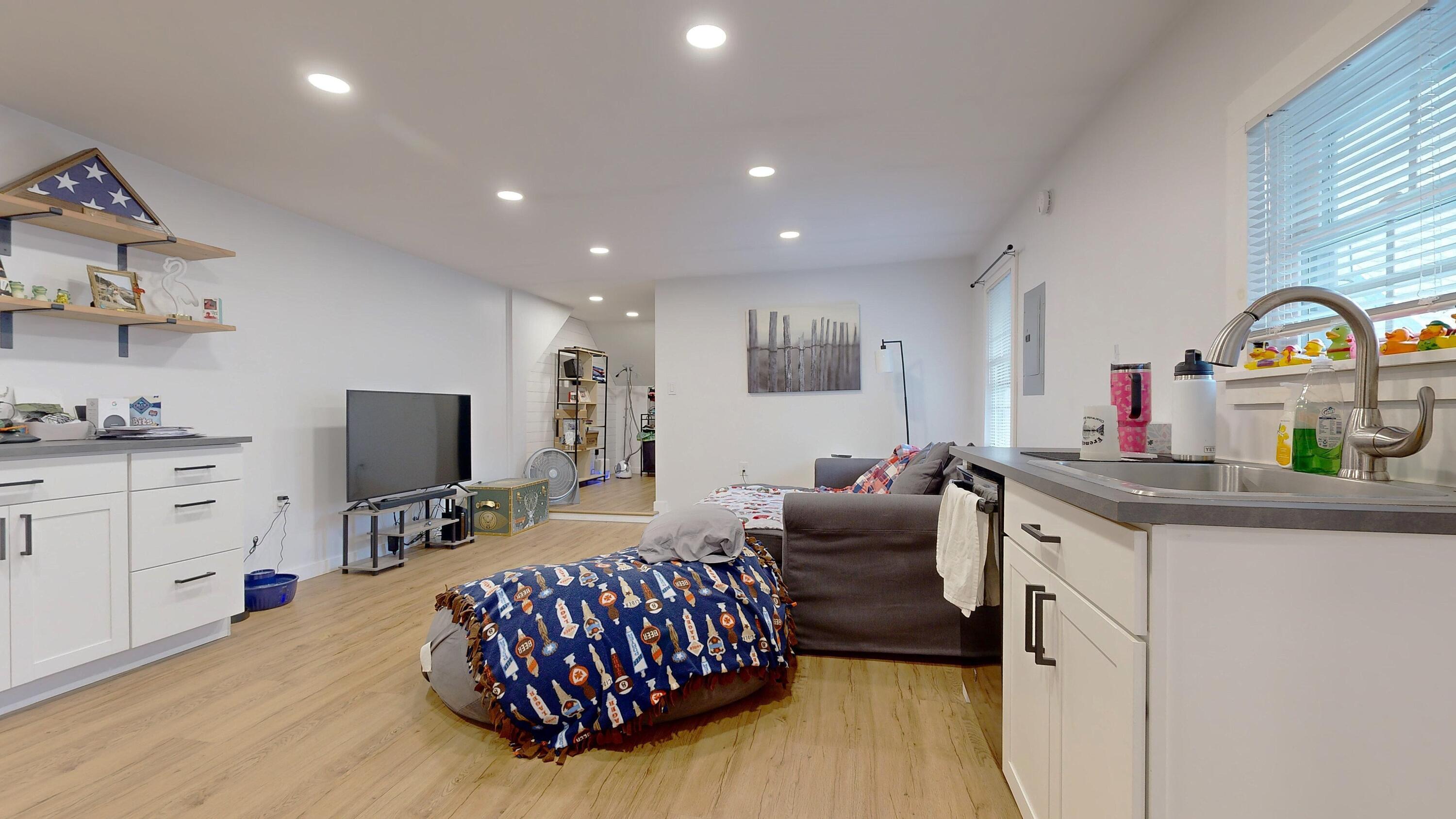 12 Kossuth Street