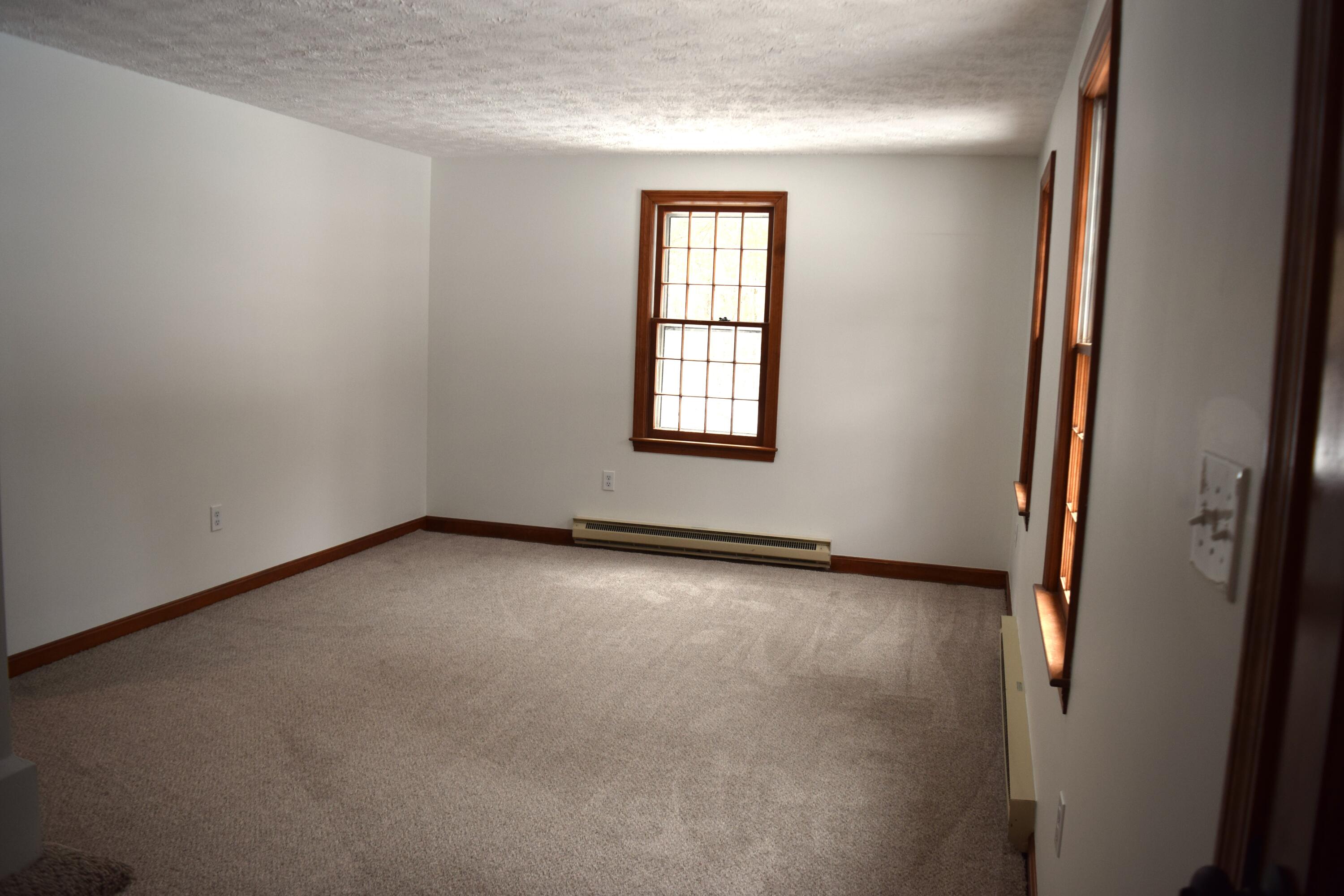 12 Deborah Lane