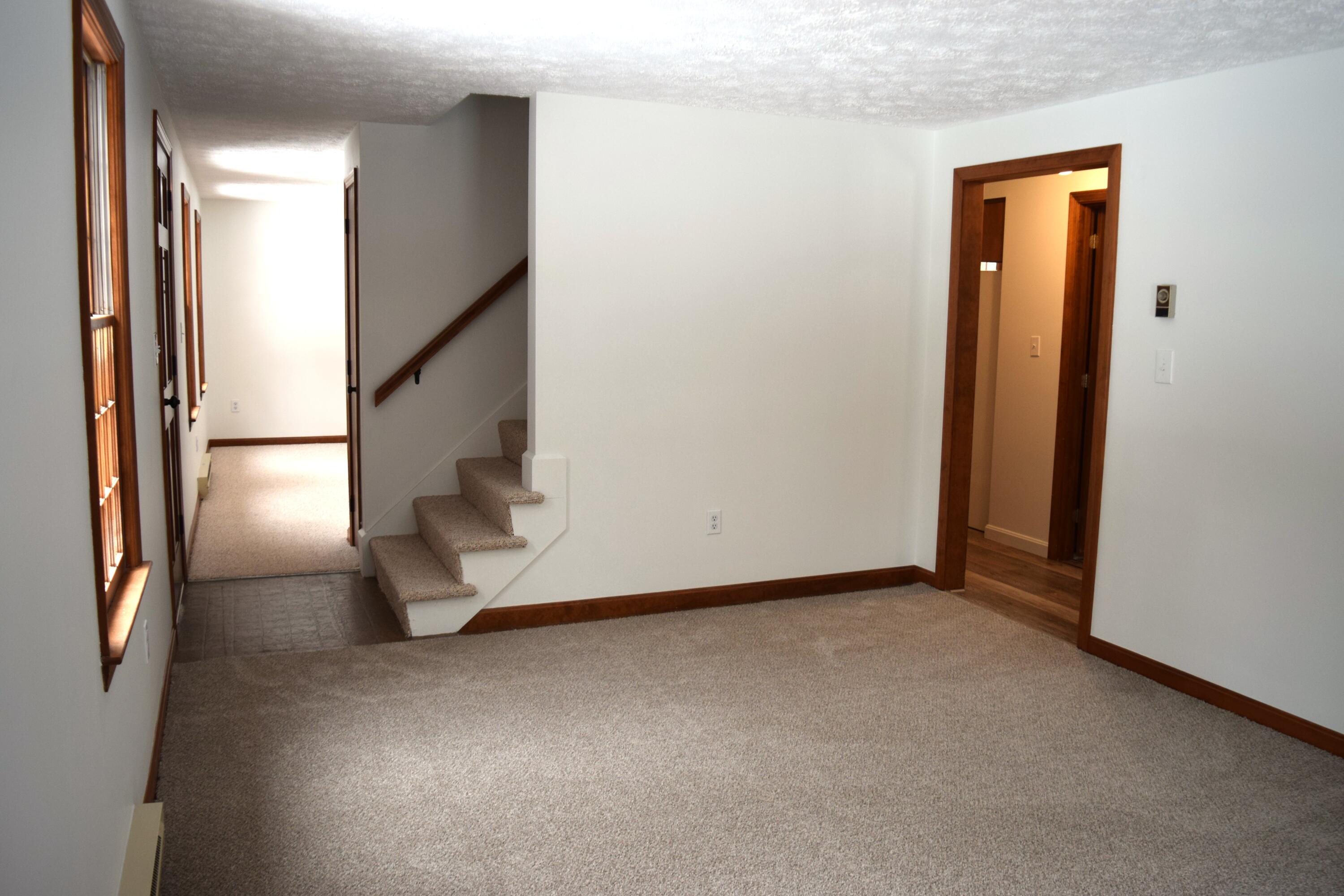 12 Deborah Lane