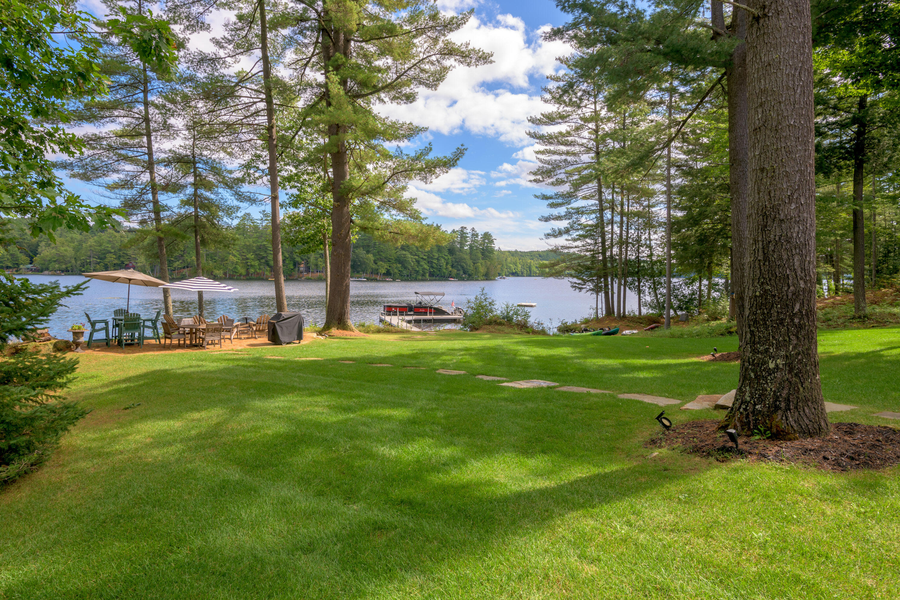 81 Ledgebrook Lane