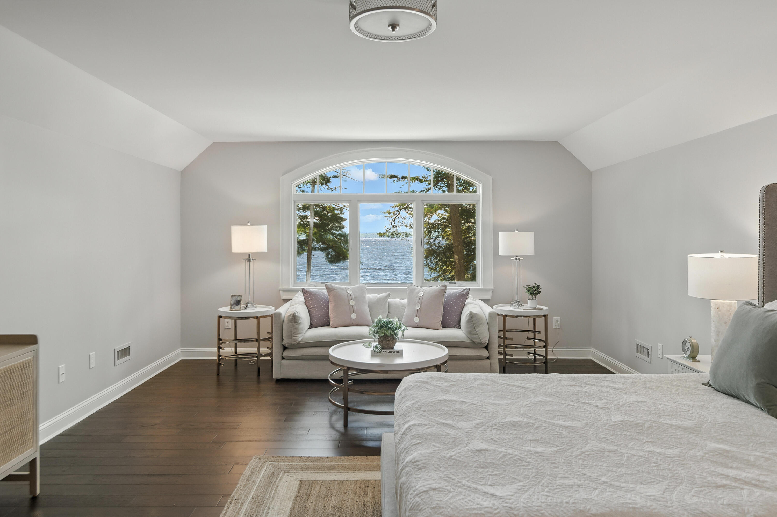 46 Windward Shore Road
