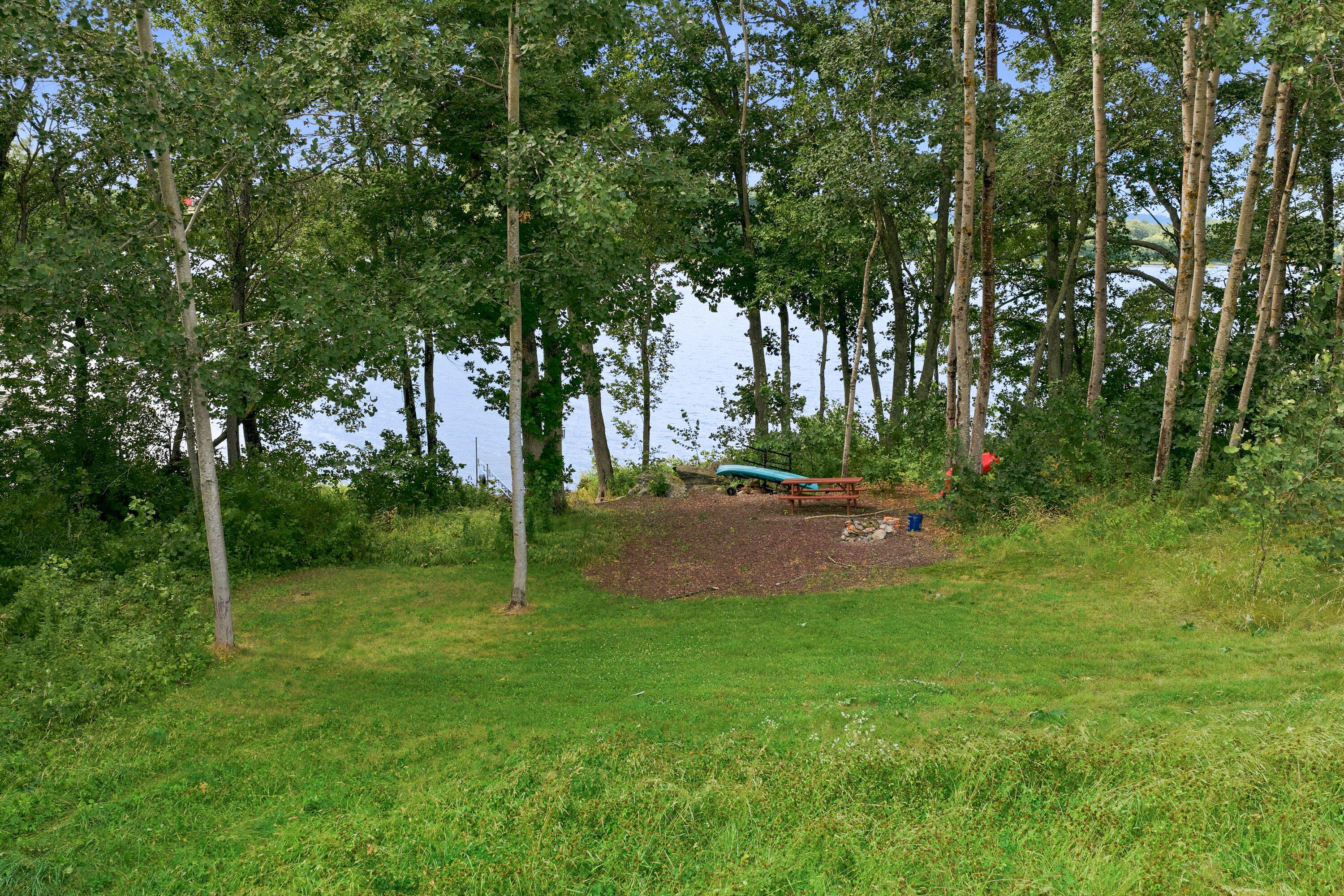 279 Middle Road