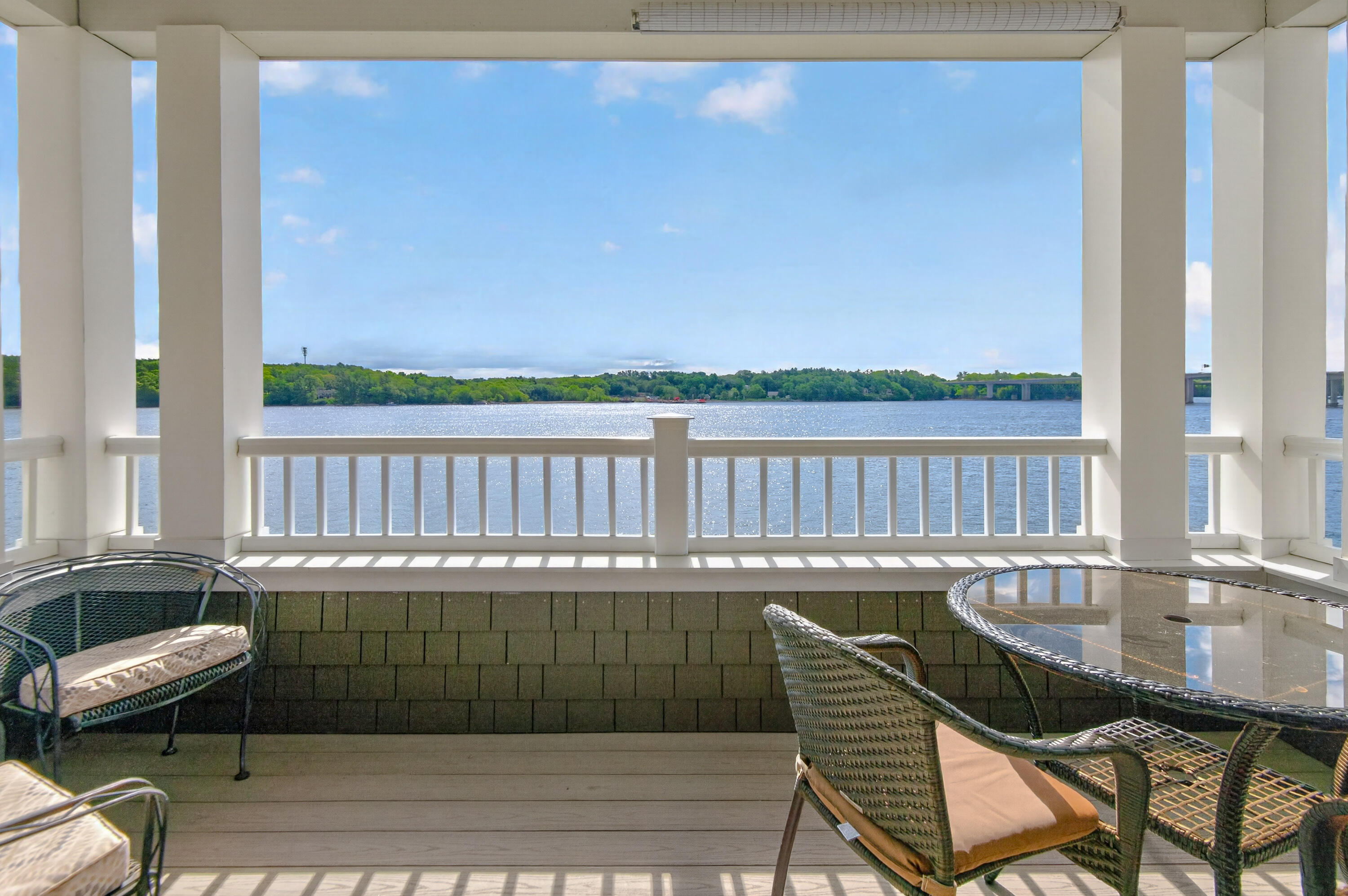 285 Front Street 302